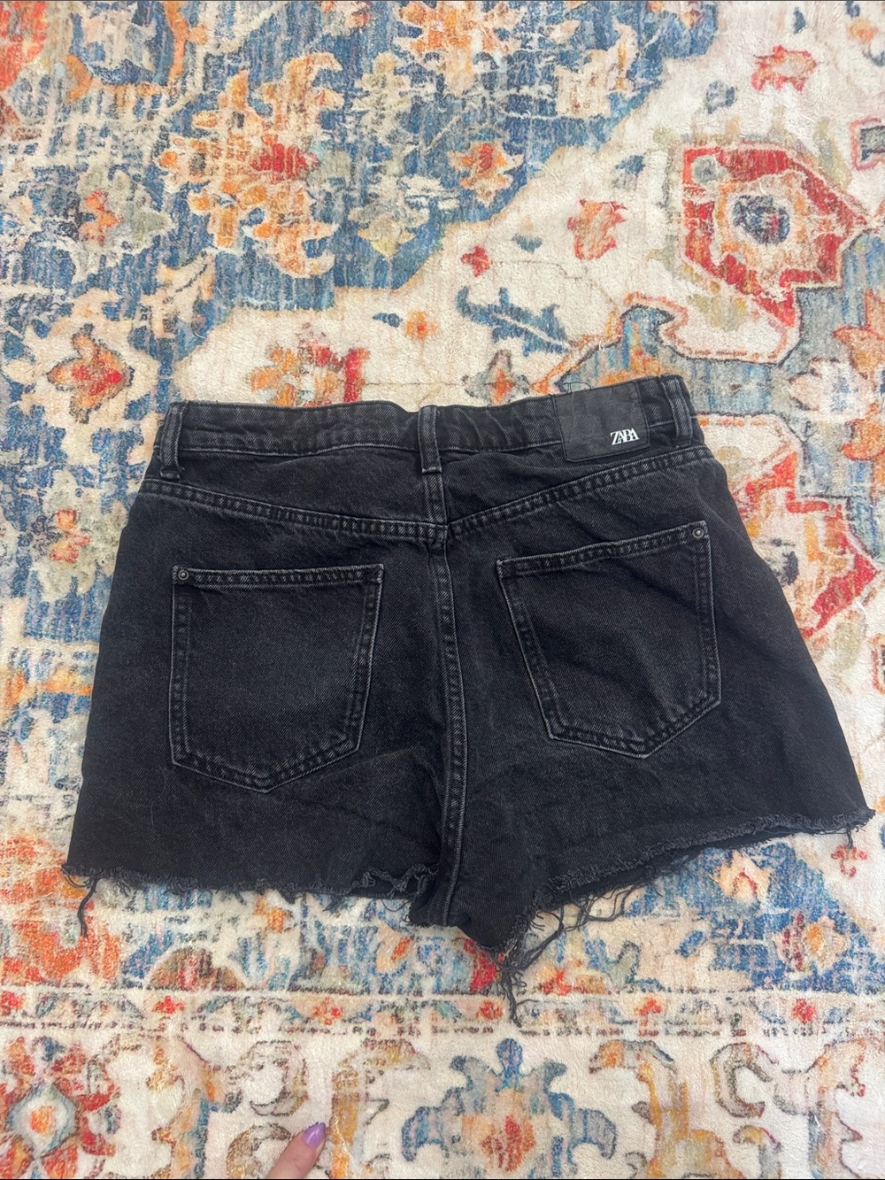 ZARA Black High Waisted Denim Cutoff Shorts Size 8 – Distressed Frayed Hem